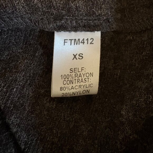 THML Dress Womens XS Bell Sleeve Keyhole Mixed Print Boho Boutique Lightweight - Picture 7 of 9